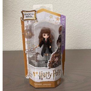 NEW Wizarding World of Harry Potter Magical Minis, HERMIONE GRANGER